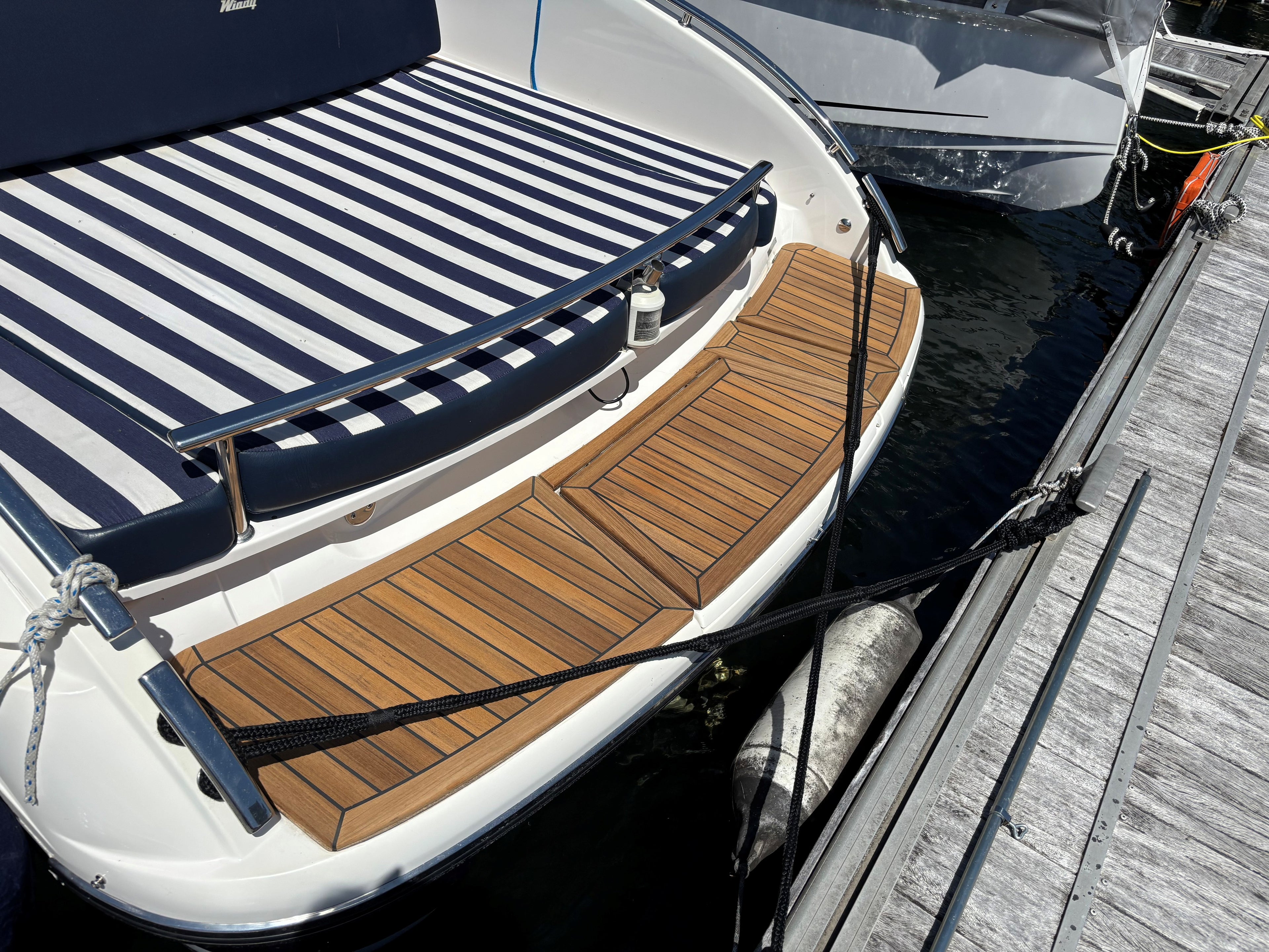 Windy 28 Ghibli Deck-Kit PRO Real TEAK SwimPlatform